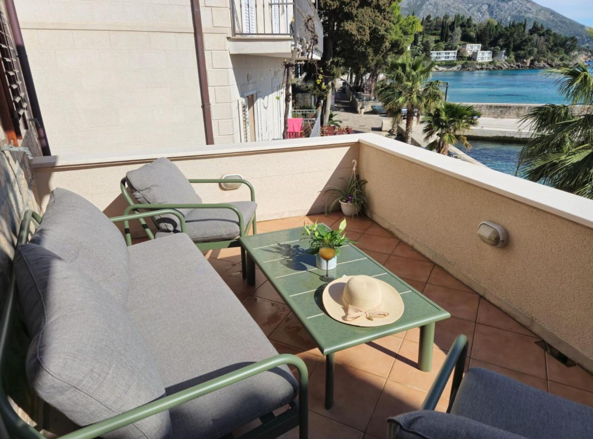 Apartment Ana *