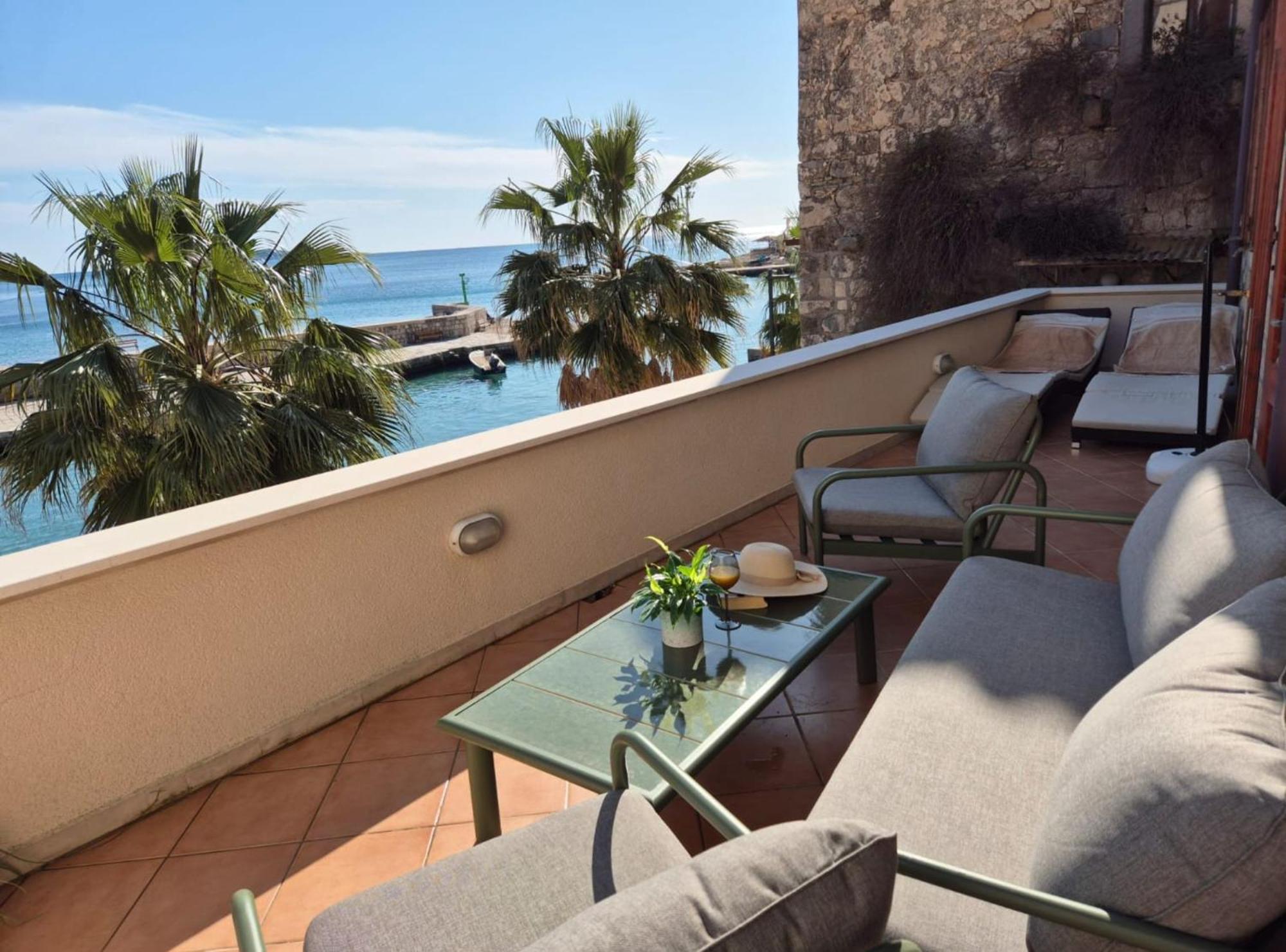 Ana Apartment *